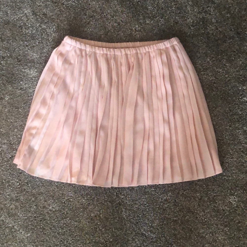 Banana republic pleated pink skirt